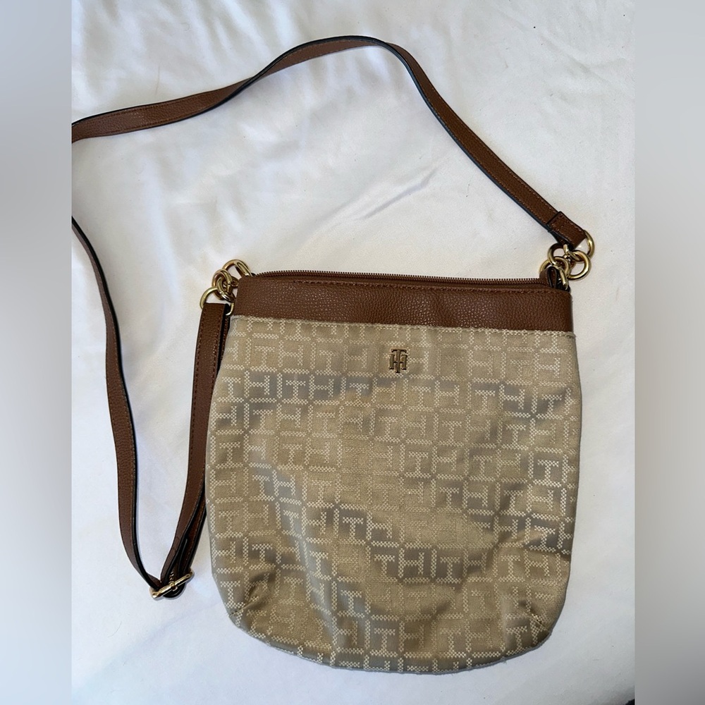 Tommy Hilfiger Purse